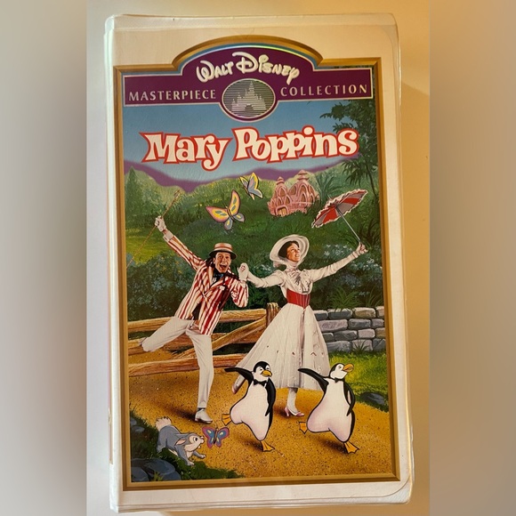 VHS WALT DISNEY MASTERPIECE COLLECTION MARY POPPINS Disney Classics Movies - Picture 1 of 5